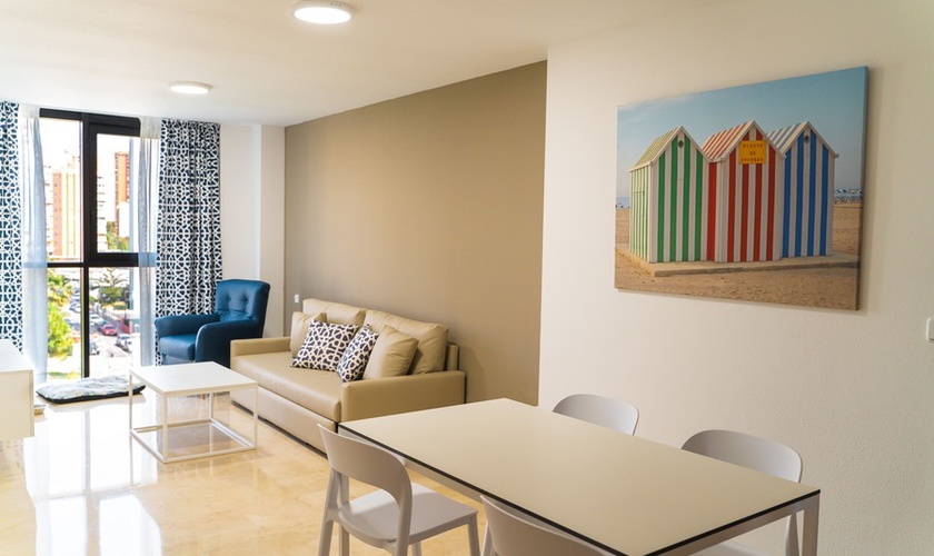 Apartamento (2 dormitorios) 4/6 Apartamentos Magic Atrium Plaza Benidorm Apartamento (2 dormitorios) 4/6 Apartamentos Magic Atrium Plaza Benidorm