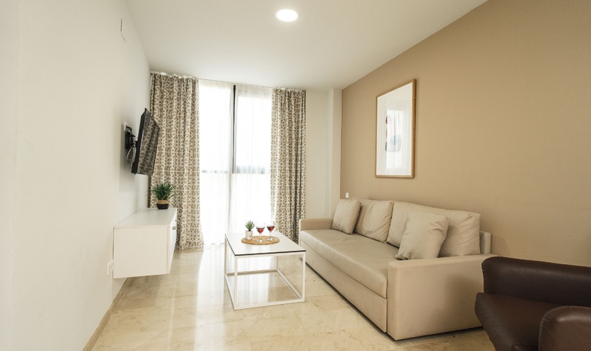 Apartamento (2 dormitorios) 4/6 Apartamentos Magic Atrium Plaza Benidorm